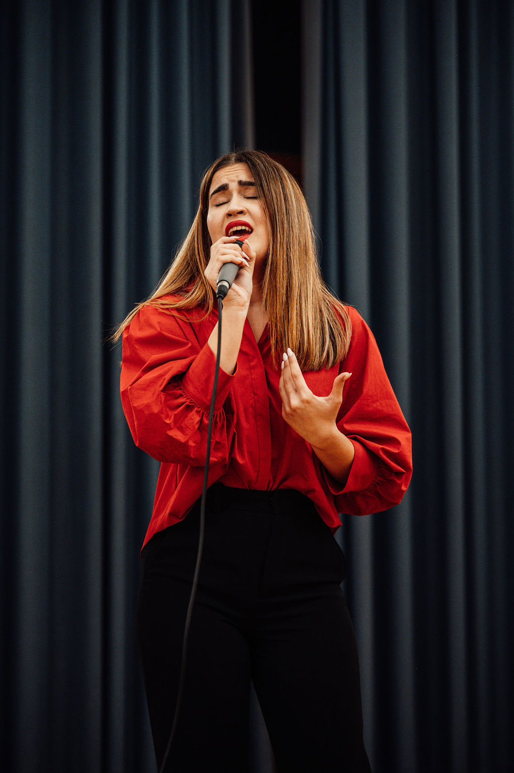 Glazbeni studio Libreto priredio humanitarni koncert Čarobni zvuci Božića Glazbeni studio Libreto priredio humanitarni koncert Čarobni zvuci Božića