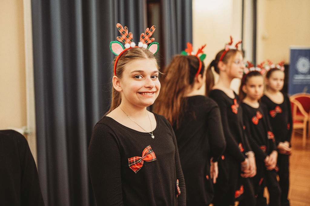 Glazbeni studio Libreto priredio humanitarni koncert Čarobni zvuci Božića Glazbeni studio Libreto priredio humanitarni koncert Čarobni zvuci Božića