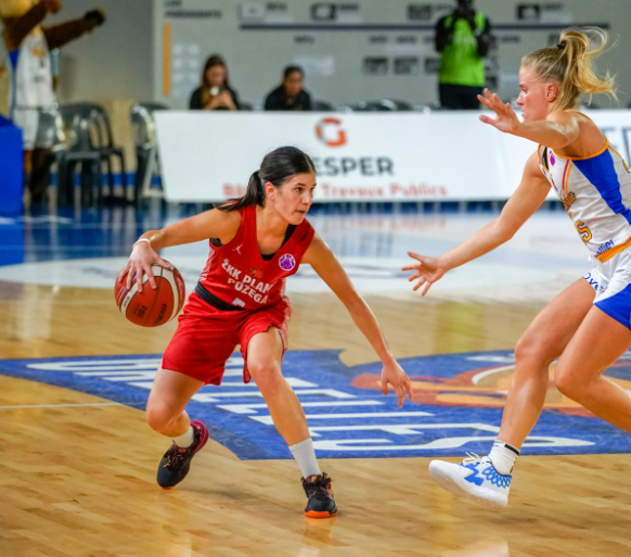 Martina Kujundžić Martina Kujundžić