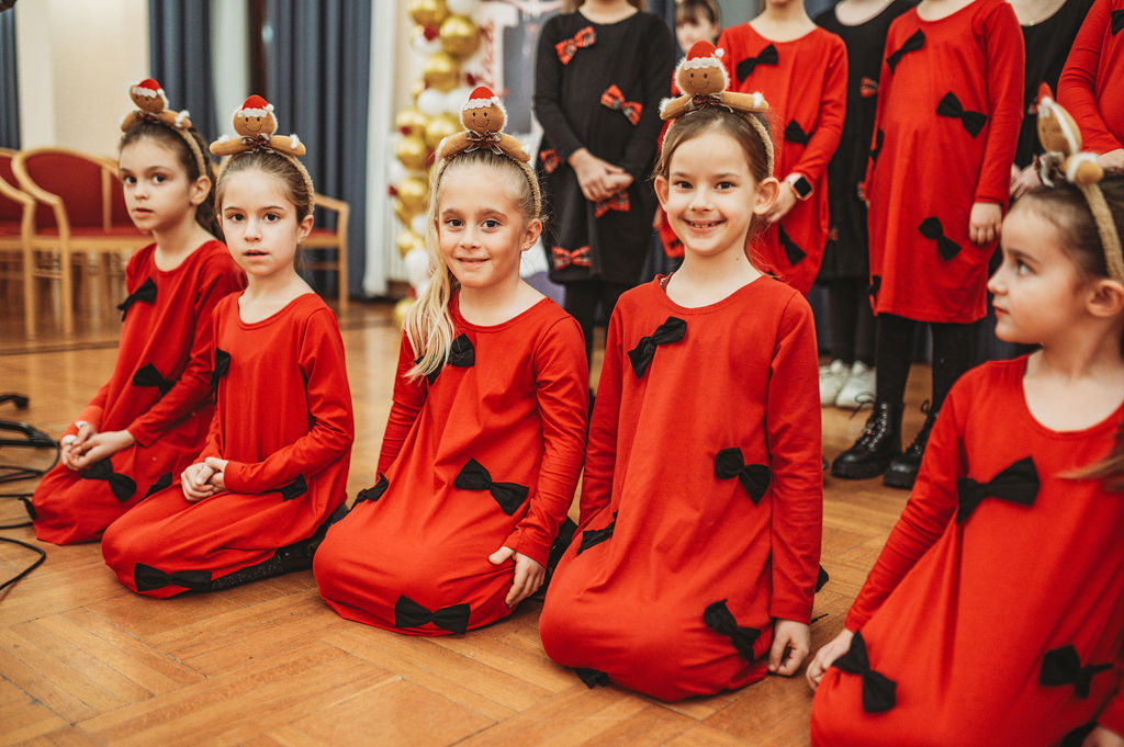 Glazbeni studio Libreto priredio humanitarni koncert Čarobni zvuci Božića Glazbeni studio Libreto priredio humanitarni koncert Čarobni zvuci Božića