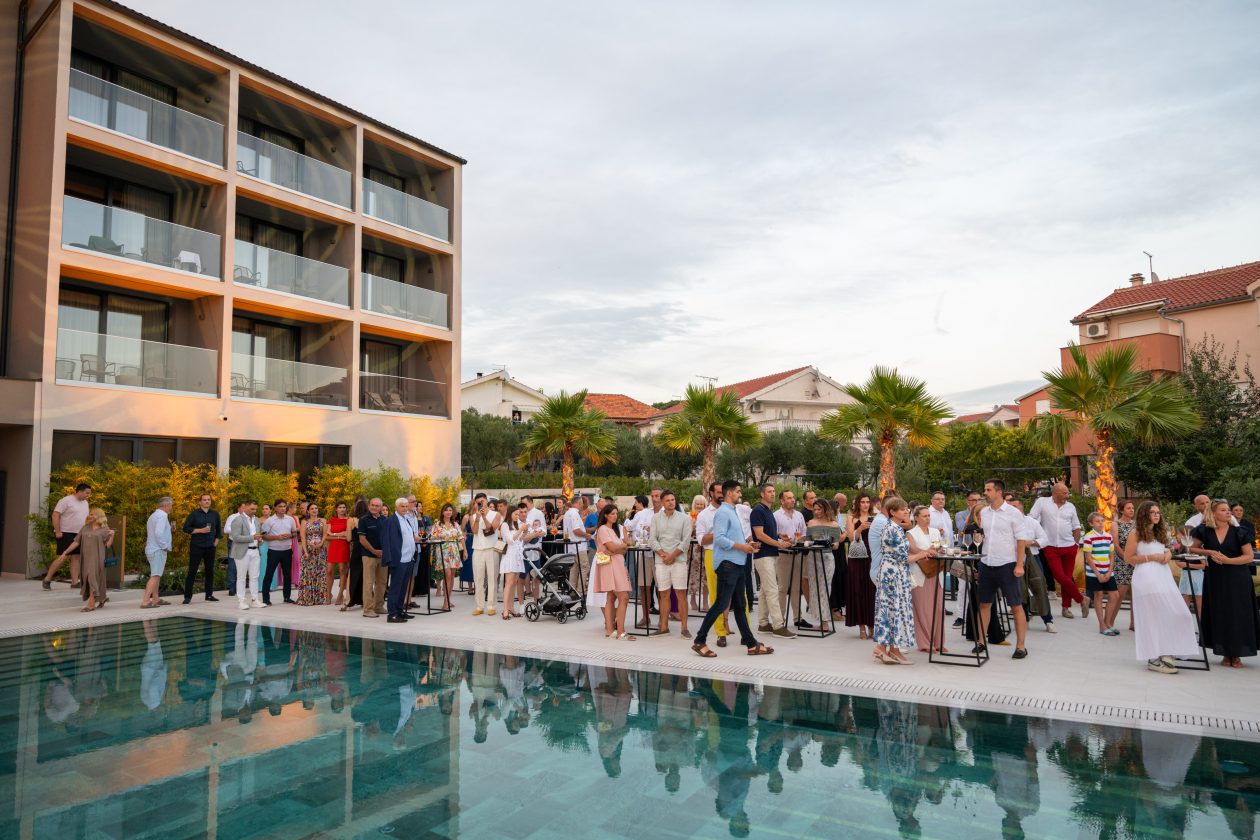 Brojne poznate osobe uveličale proslavu uspješnog početka rada Molum Hotel & Residences