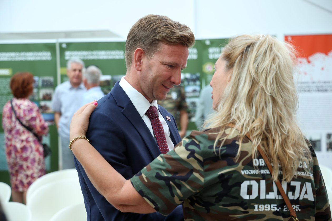 Otvorena izložba U SPOMEN NA OLUJU (6)