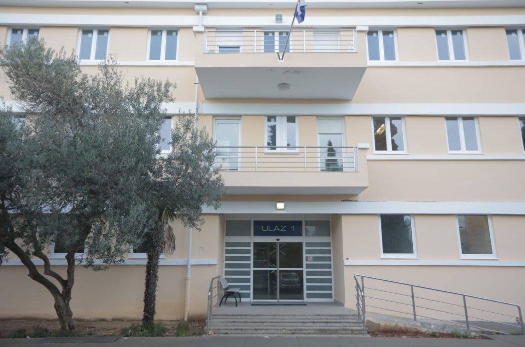 pisarnica zgrada bivša hitna zgrada županije