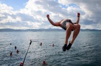 Zadar: Novogodišnje kupanje na Morskim orguljama