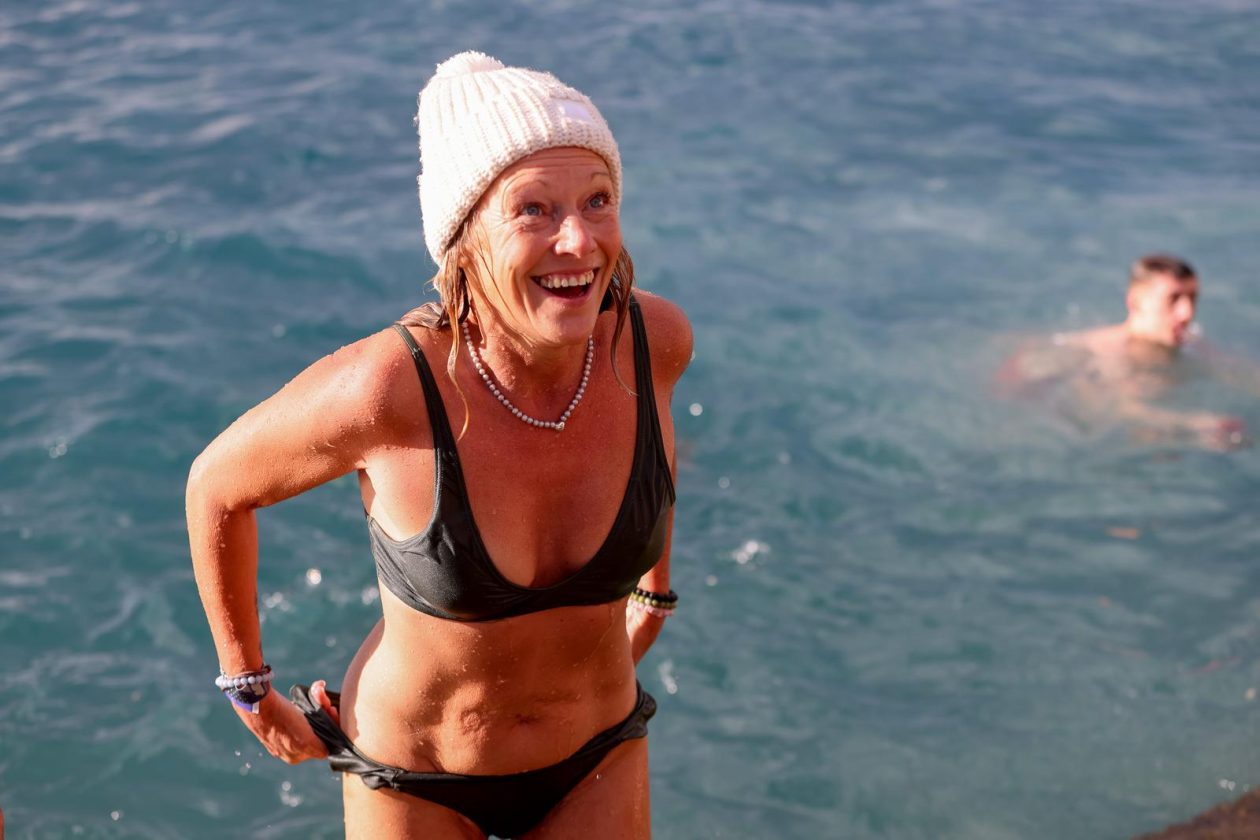 Zadar: Novogodišnje kupanje na Morskim orguljama