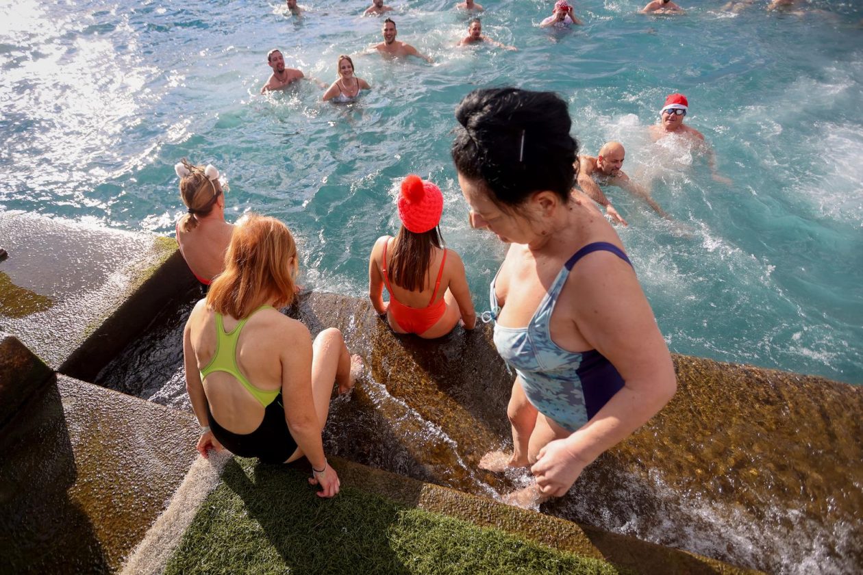 Zadar: Novogodišnje kupanje na Morskim orguljama