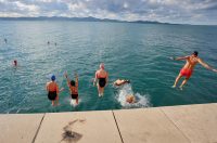 Zadar: Novogodišnje kupanje na Morskim orguljama