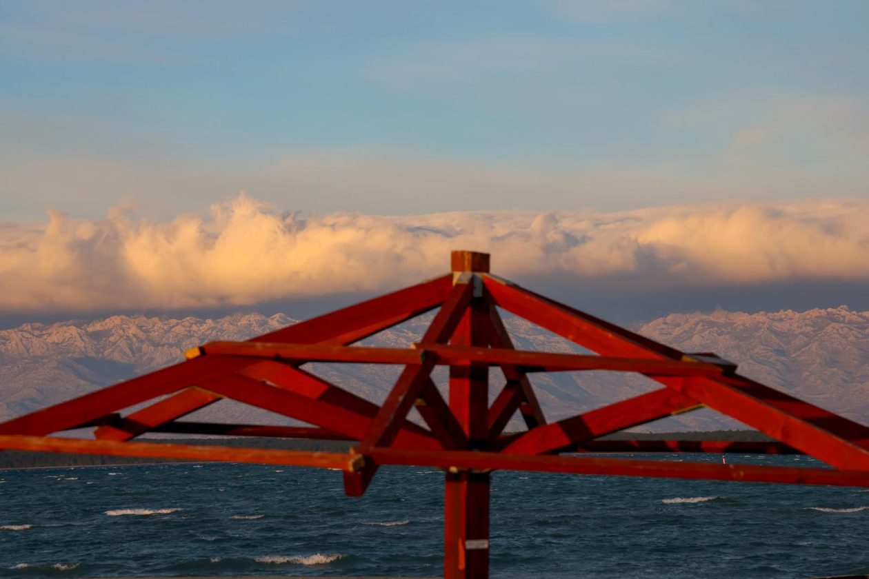 Nin: Zalazak sunca na Kraljičinoj plaži