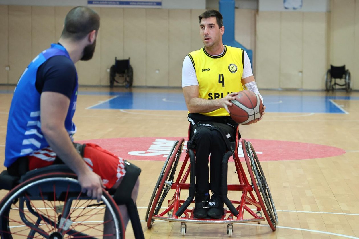 POLUZAVRŠNICA I. HRVATSKE LIGE KOŠARKE U KOLICIMA