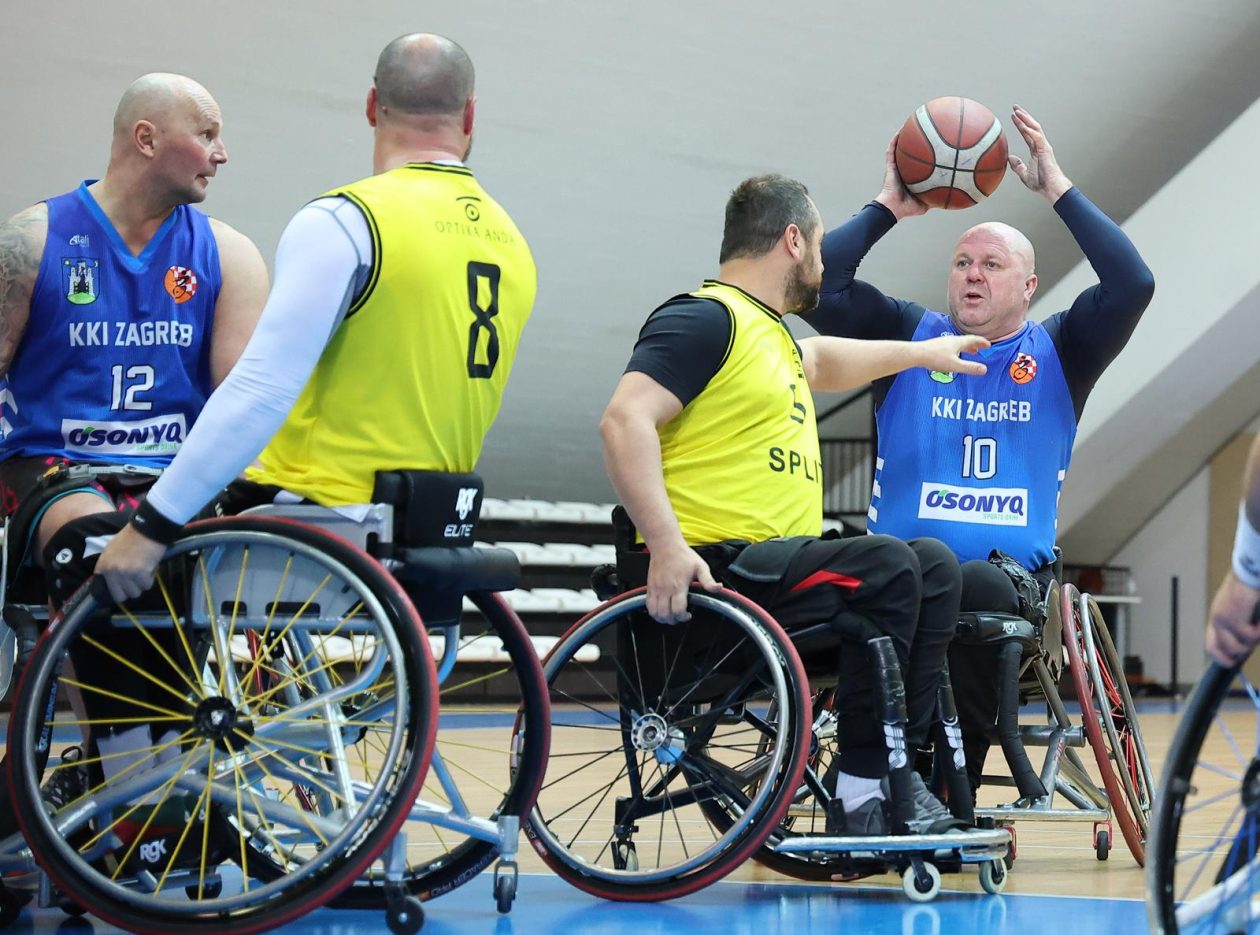 POLUZAVRŠNICA I. HRVATSKE LIGE KOŠARKE U KOLICIMA