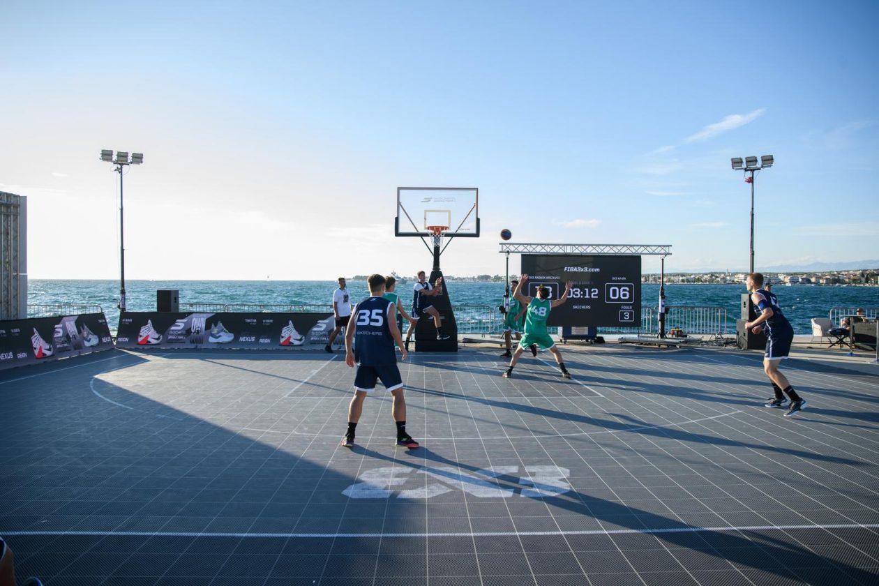 Europska turneja Skechers – Own the Court @ Pozdrav suncu