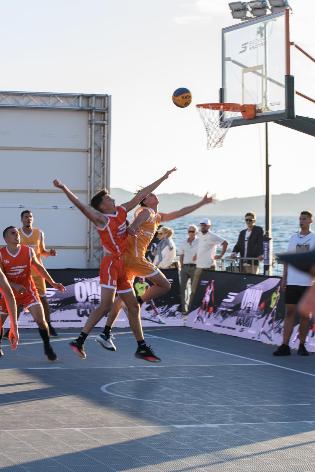 Europska turneja Skechers – Own the Court @ Pozdrav suncu