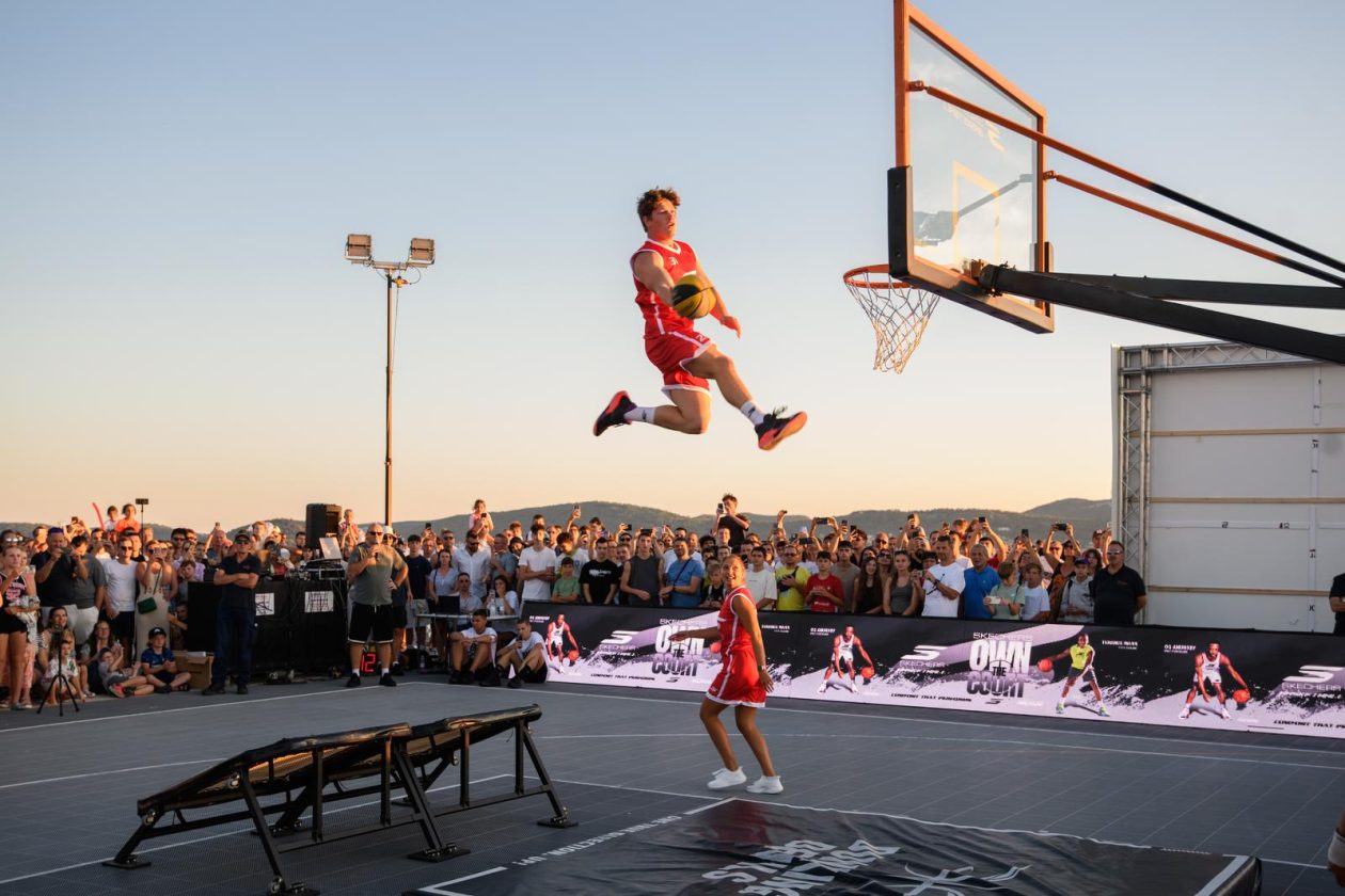 Europska turneja Skechers – Own the Court @ Pozdrav suncu