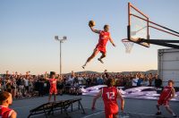 Europska turneja Skechers – Own the Court @ Pozdrav suncu
