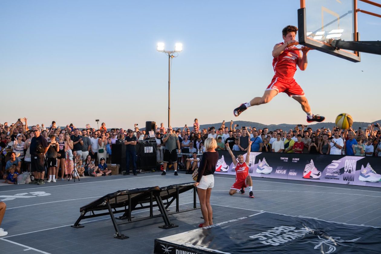 Europska turneja Skechers – Own the Court @ Pozdrav suncu