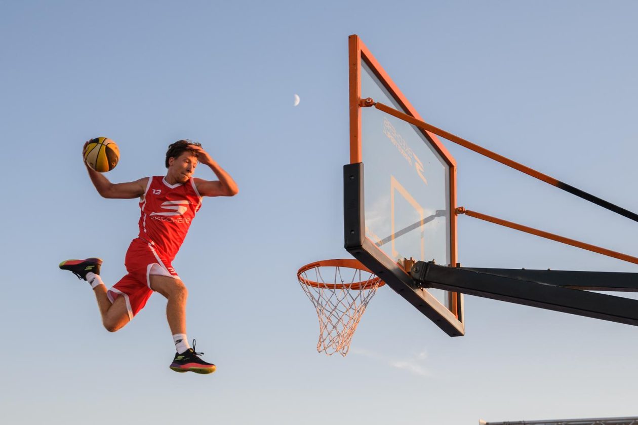 Europska turneja Skechers – Own the Court @ Pozdrav suncu