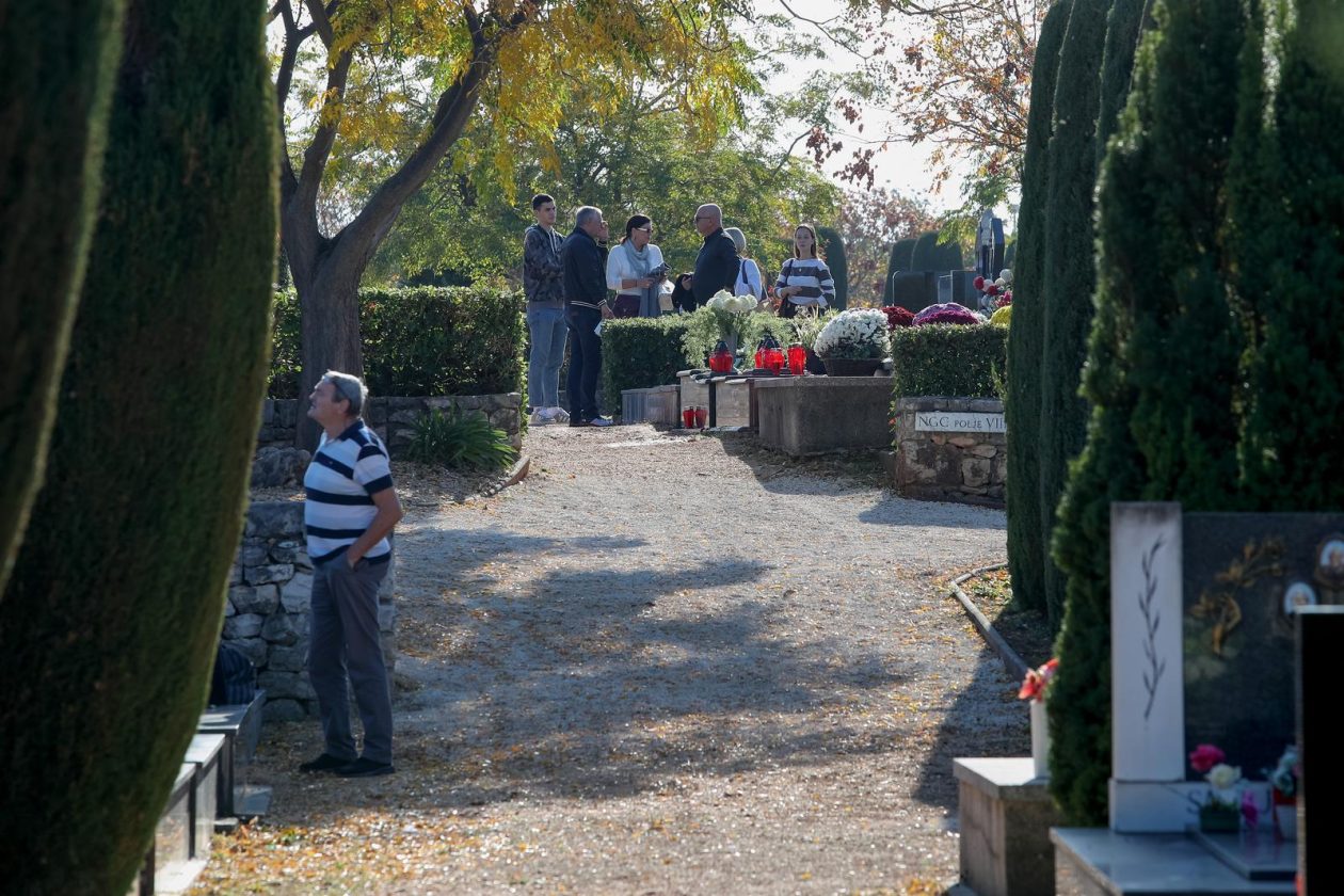 Svi sveti, Gradsko groblje Zadar