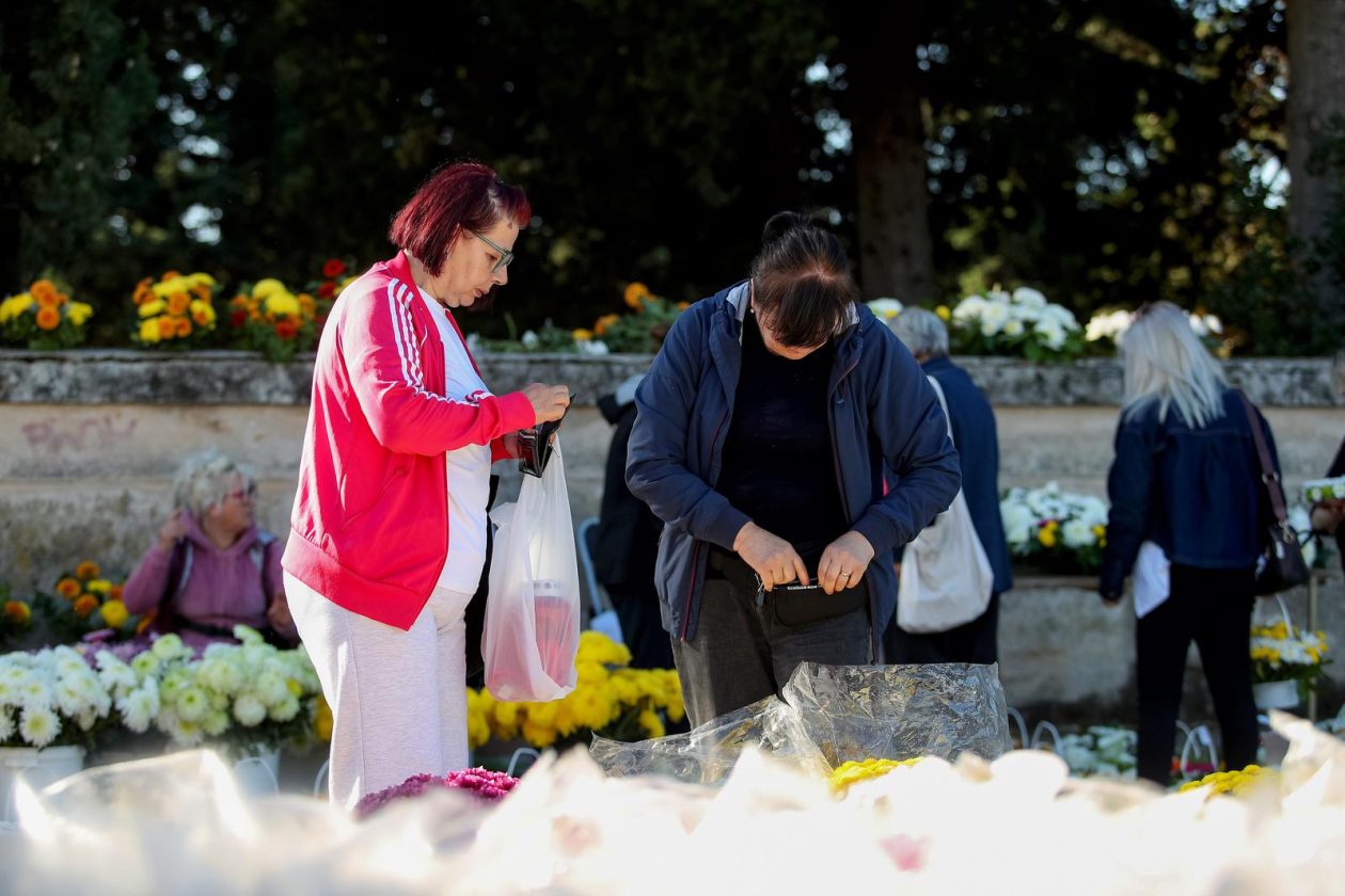 Svi sveti, Gradsko groblje Zadar