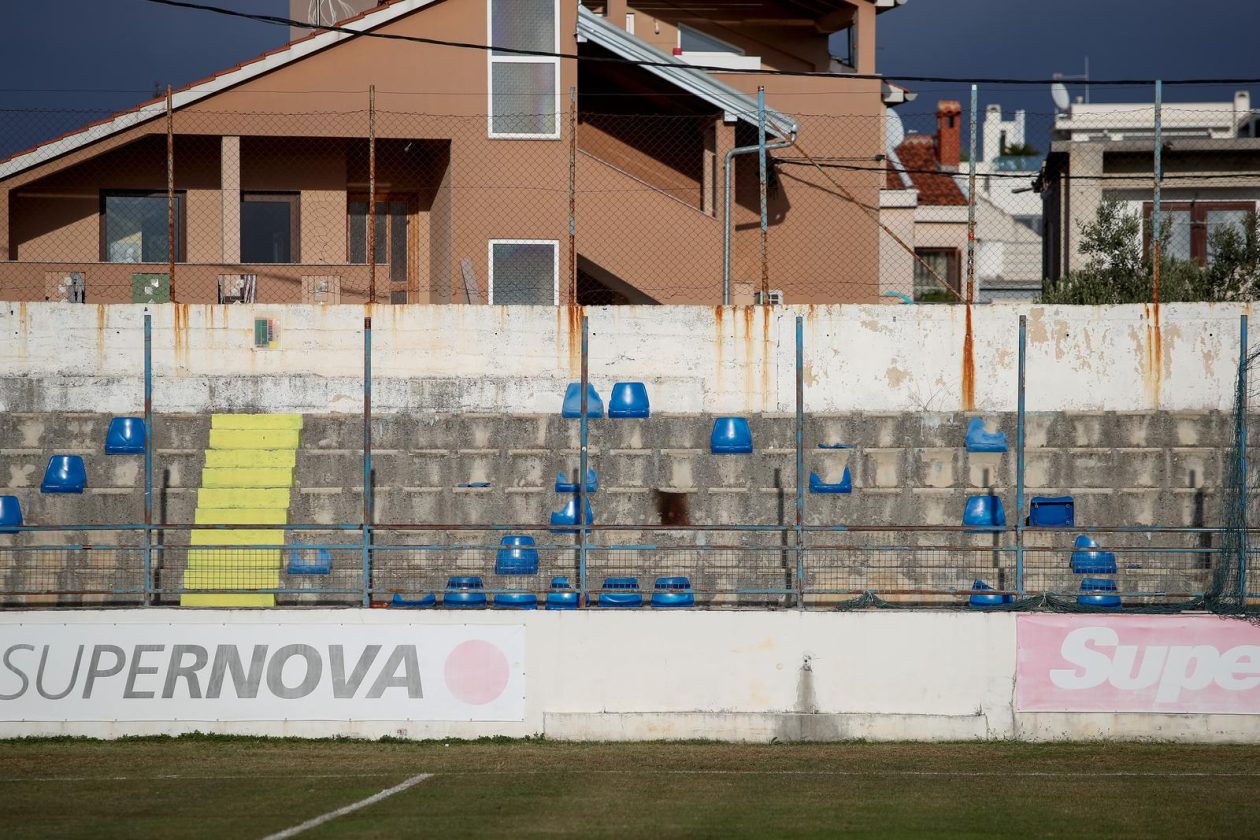 Stadion na Stanovima ostao bez dijela sjedalica i bez semafora