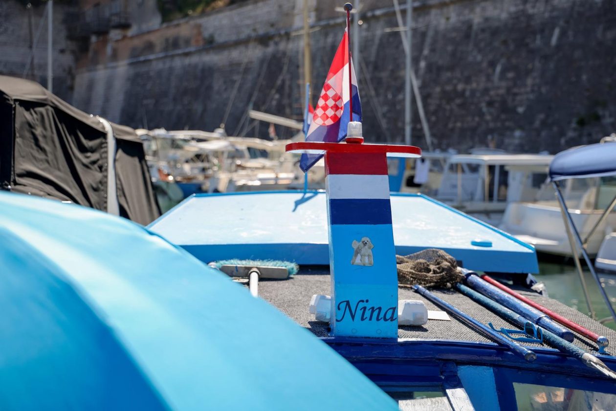 Venci Jurin i njegova pudlica Nina