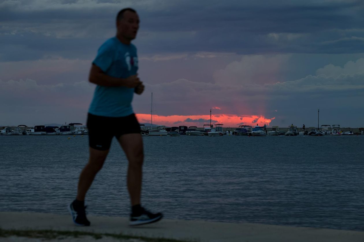 Privlaka: Zalazak sunca i dolazak nevremena