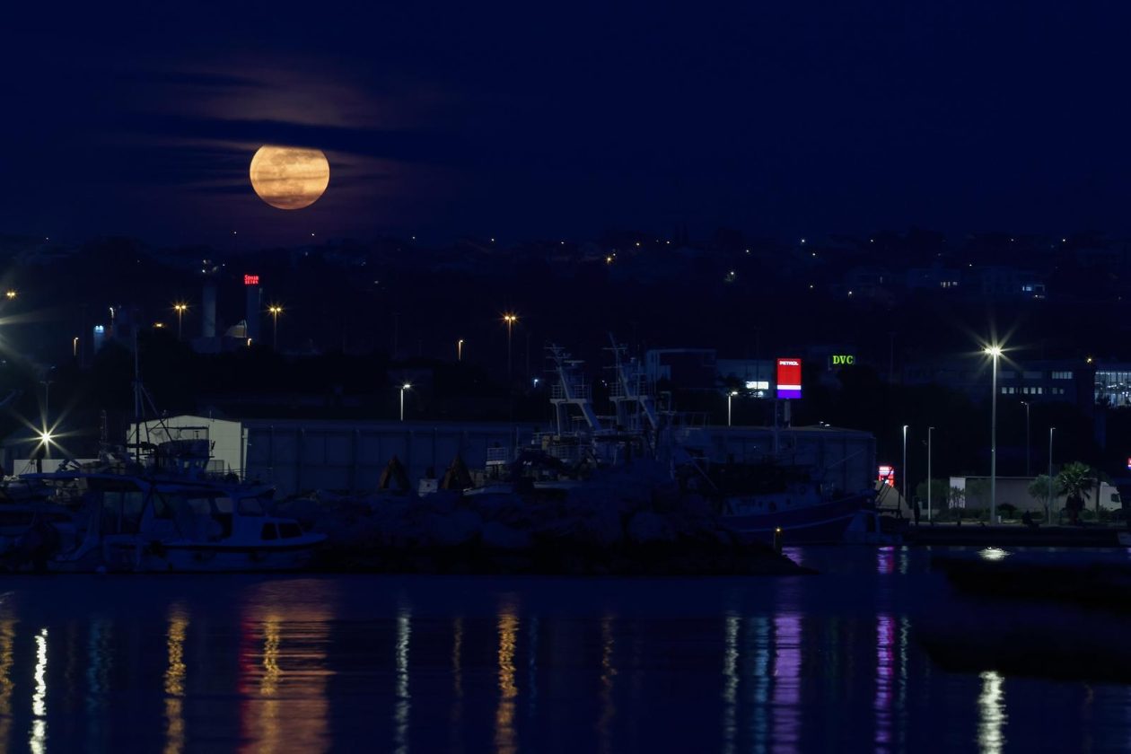 pun mjesec gaženica ribarska luka