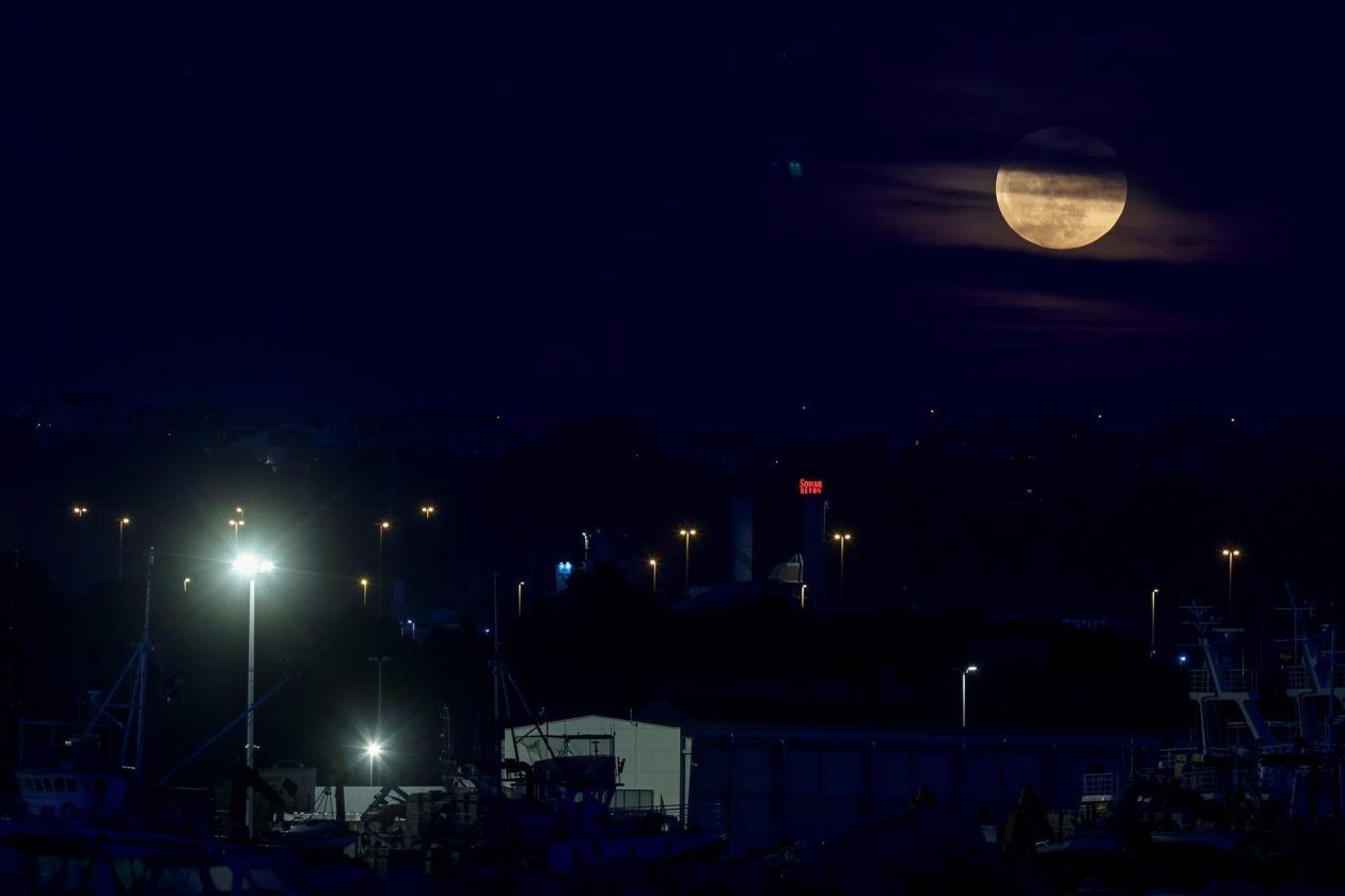 Zadar: Pun mjesec nad lukom Gaženica