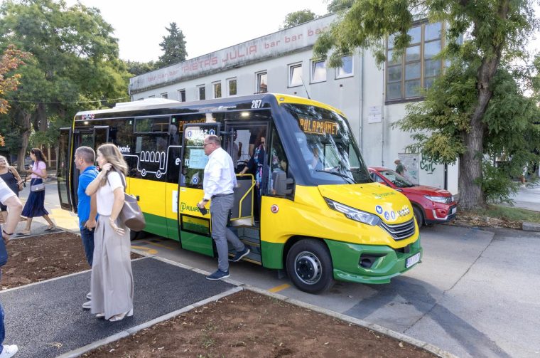 Predstavljen prvi električni autobus u Puli