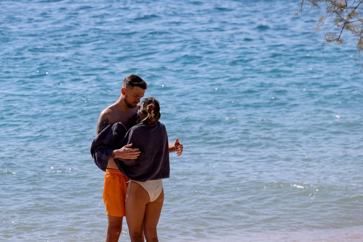 Zadar: Jesenski dan na plaži Kolovare Zadar: Jesenski dan na plaži Kolovare