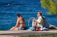 Zadar: Jesenski dan na plaži Kolovare Zadar: Jesenski dan na plaži Kolovare