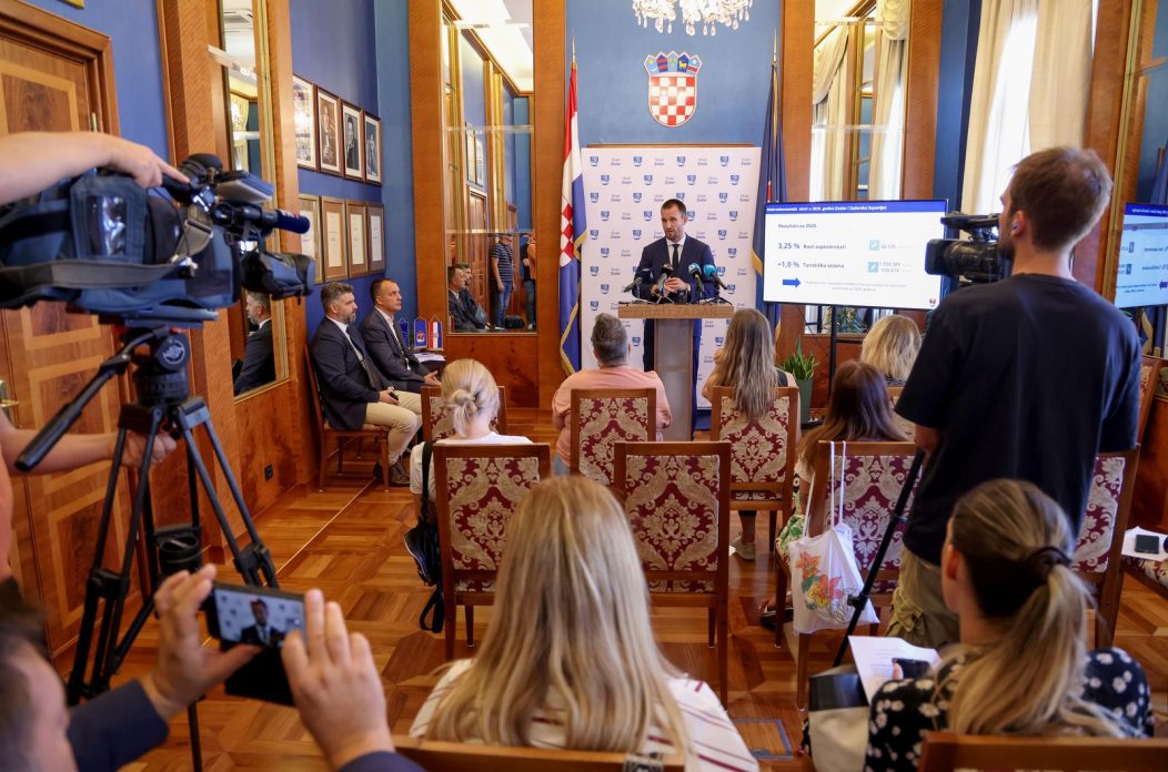 Zadar: Gradonačelnik Šime Erlić predstavio prijedlog proračuna Grada Zadra za 2025. godinu