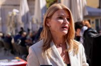 SDP na Nlarodnom trgu organizirao prikupljanje potpisa za peticiju “Protiv špijuniranja građana. Zaštita djece DA, masovni nadzor NE!”