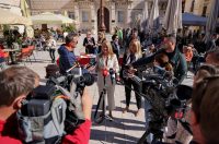 SDP na Narodnom trgu organizirao prikupljanje potpisa za peticiju “Protiv špijuniranja građana. Zaštita djece DA, masovni nadzor NE!”