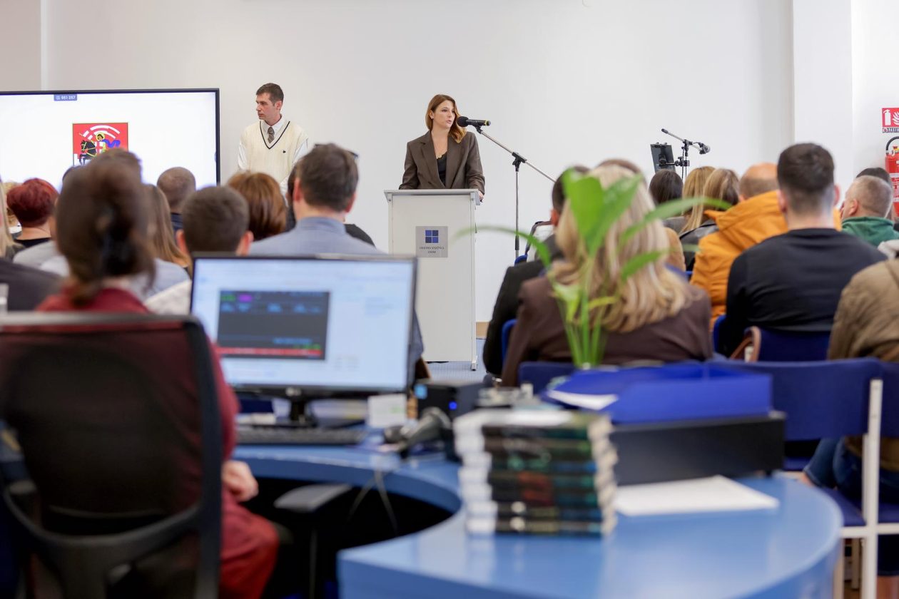 Zadar: Svečana dodjela stipendija učenicima i studentima