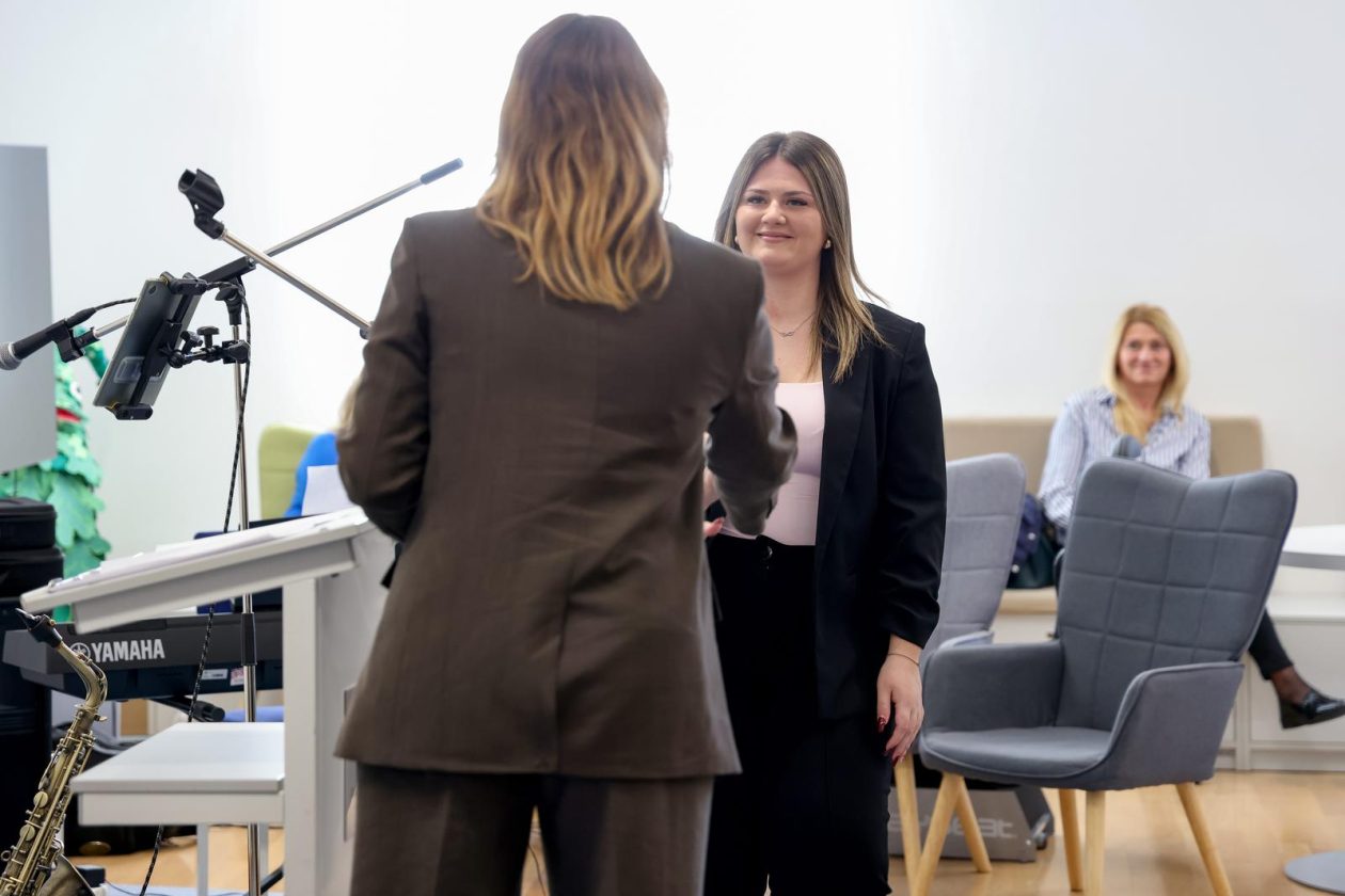 Zadar: Svečana dodjela stipendija učenicima i studentima