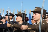 Knin: Na  tvrđavi podignuta hrvatska zastava