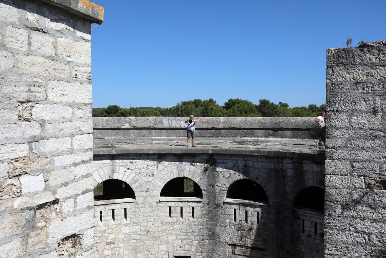 Utvrda San Giorgio otvorila vrata svojim posjetiteljima Utvrda San Giorgio otvorila vrata svojim posjetiteljima