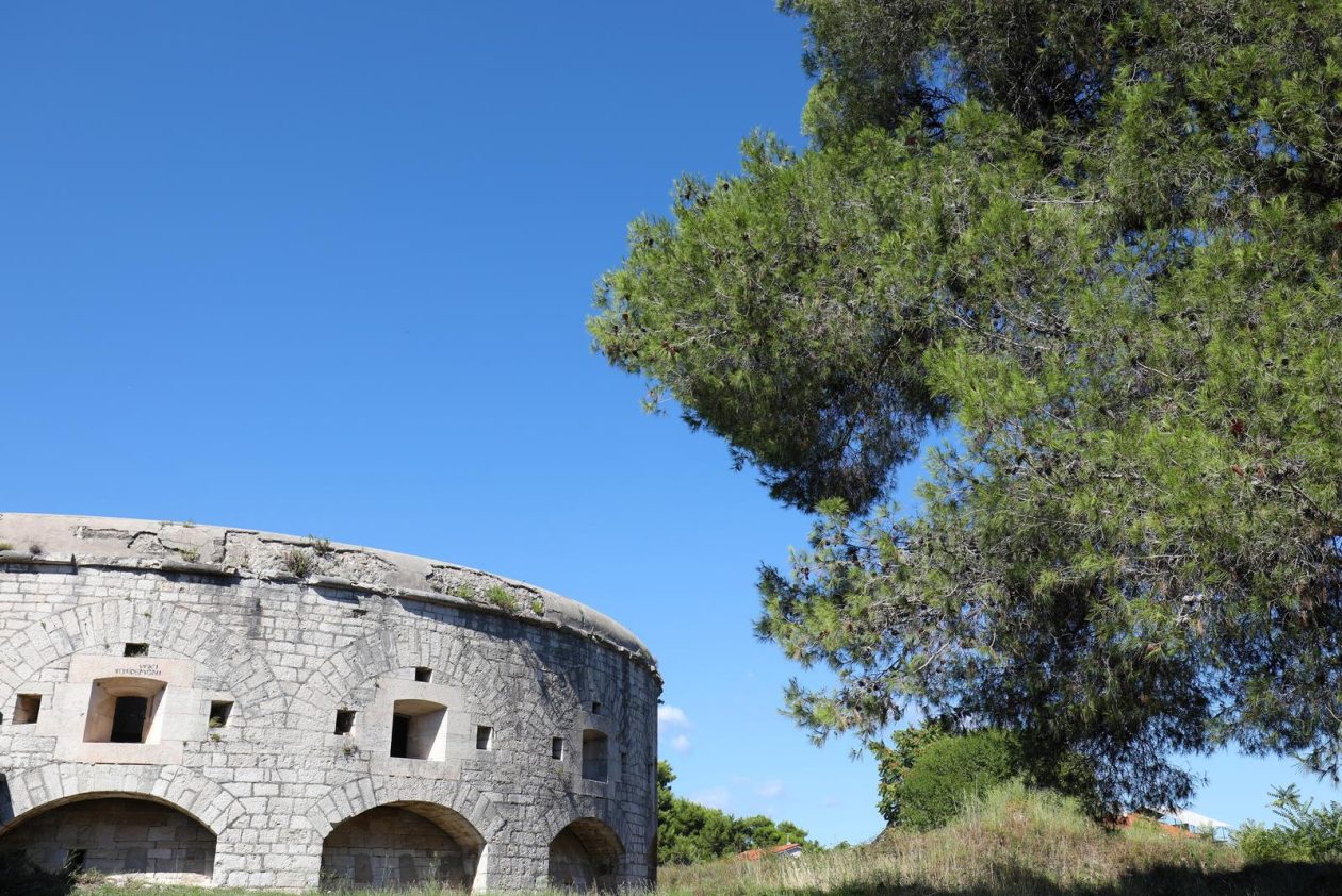 Utvrda San Giorgio otvorila vrata svojim posjetiteljima Utvrda San Giorgio otvorila vrata svojim posjetiteljima