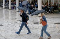 Zadar: Kišna nedjelja u centru grada