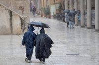 Zadar: Kišna nedjelja u centru grada