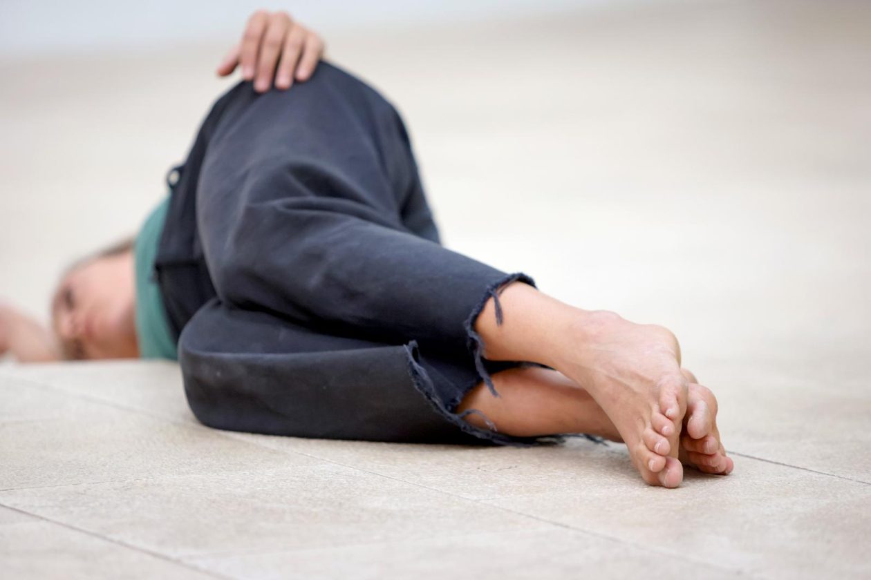 Vertikalne plesne instalacije u prostorima II Palače Vertikalne plesne instalacije u prostorima II Palače