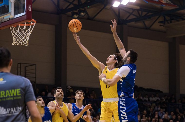 Zagreb: Utakmica 2. kola Premijer lige između KK Dubrava i KK Cibona Zagreb: Utakmica 2. kola Premijer lige između KK Dubrava i KK Cibona