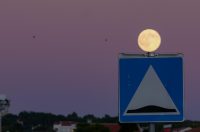 Izlazak punog mjeseca nad Zadrom