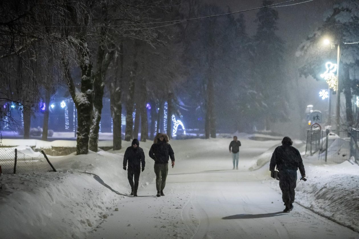 Snježni ugođaj u Gračacu
