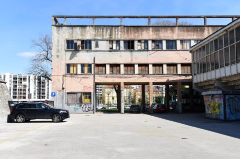 Zadar: Parkiralite na kojem je mladi? pregazio prijatelja