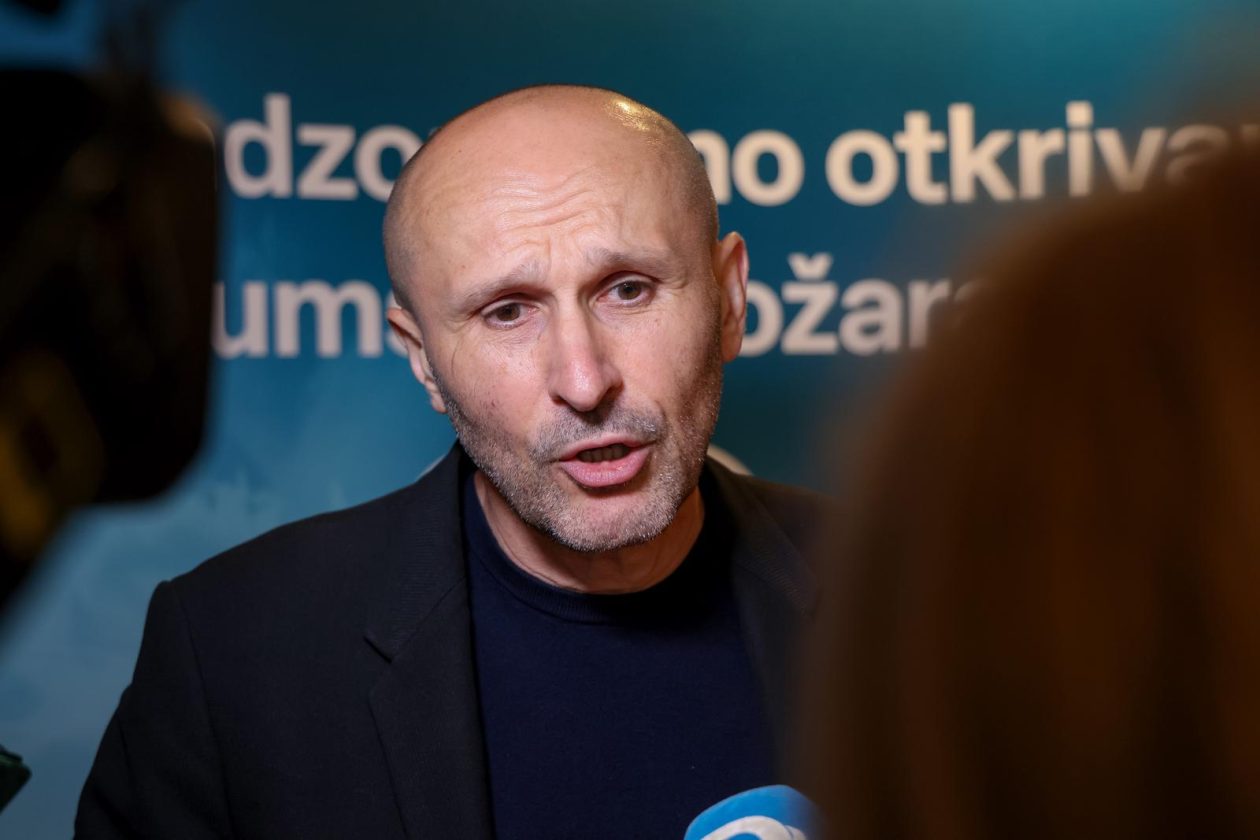 Zadar: Konferencija projekta “Videonadzor i rano otkrivanje šumskih požara – FIRESTOP” Zadar: Konferencija projekta “Videonadzor i rano otkrivanje šumskih požara – FIRESTOP”