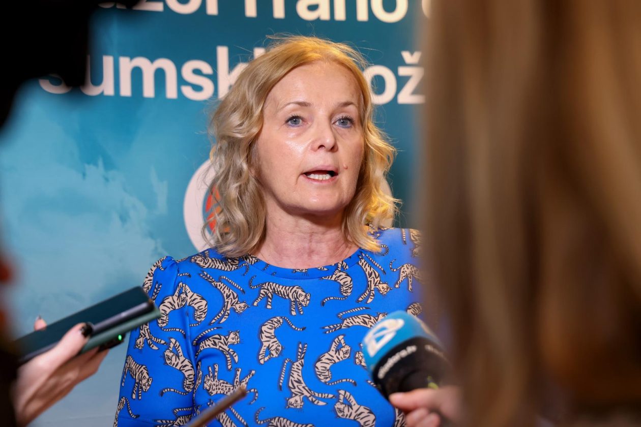 Zadar: Konferencija projekta “Videonadzor i rano otkrivanje šumskih požara – FIRESTOP” Zadar: Konferencija projekta “Videonadzor i rano otkrivanje šumskih požara – FIRESTOP”