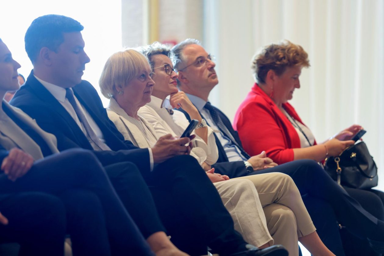 Panel na temu Krešimira Ćosića, sportaš i diplomat Panel na temu Krešimira Ćosića, sportaš i diplomat