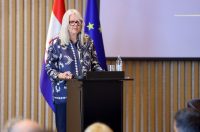 Panel na temu Krešimira Ćosića, sportaš i diplomat Panel na temu Krešimira Ćosića, sportaš i diplomat