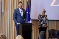Panel na temu Krešimira Ćosića, sportaš i diplomat Panel na temu Krešimira Ćosića, sportaš i diplomat